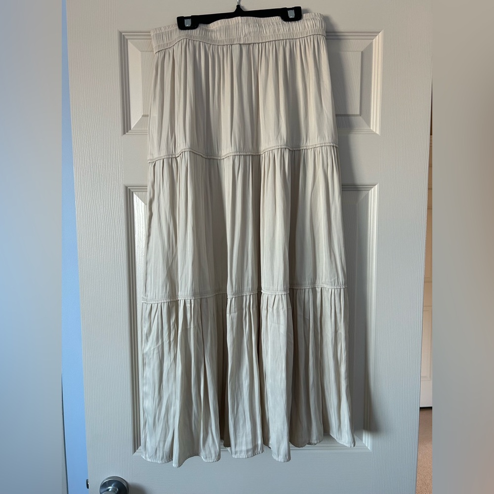 Joie Cream Pleated Skirt - Picture 2 of 3